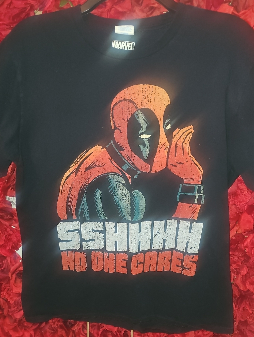 Marvel Deadpool Tee - Black with Orange & Gray Print Graphic Size Medium